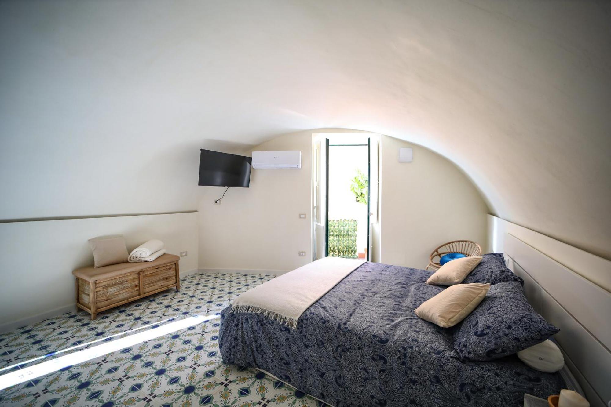 Апартаменты Smart House Ingresso Indipendente- Amalfi Coast Салерно Экстерьер фото